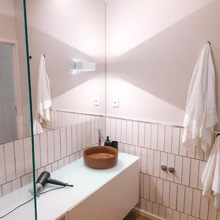 Near To Crystal Palace شقة *