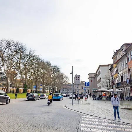 Near To Crystal Palace Porto