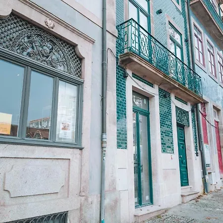 Near To Crystal Palace