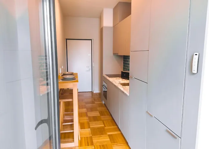 Apartment Near To Crystal Palace